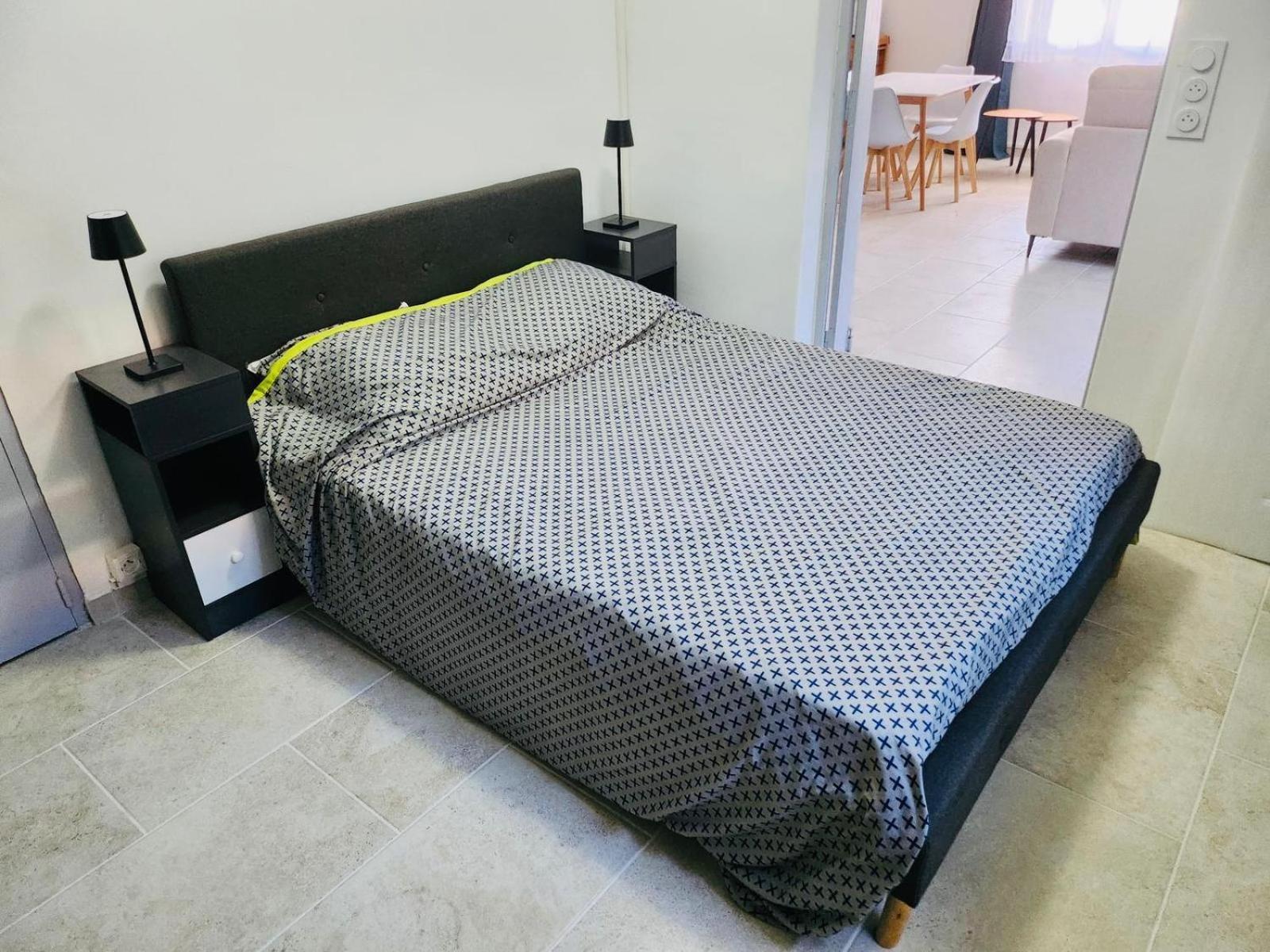 Appartement Paisible Pour 4 Personnes Montpellier Extérieur photo