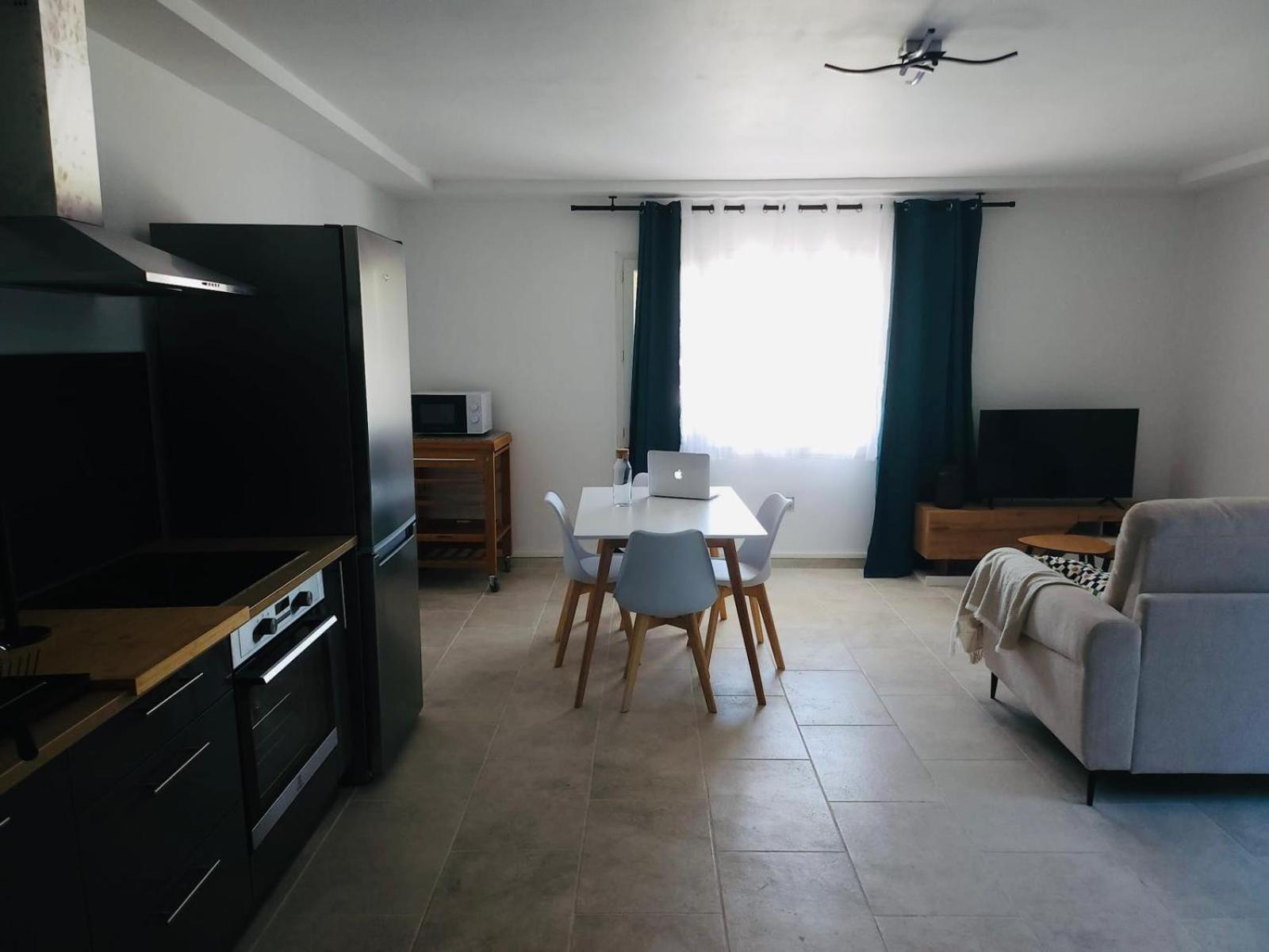 Appartement Paisible Pour 4 Personnes Montpellier Extérieur photo